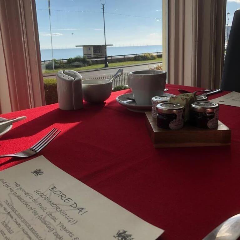 Swn Y Mor Otel Llandudno Dış mekan fotoğraf