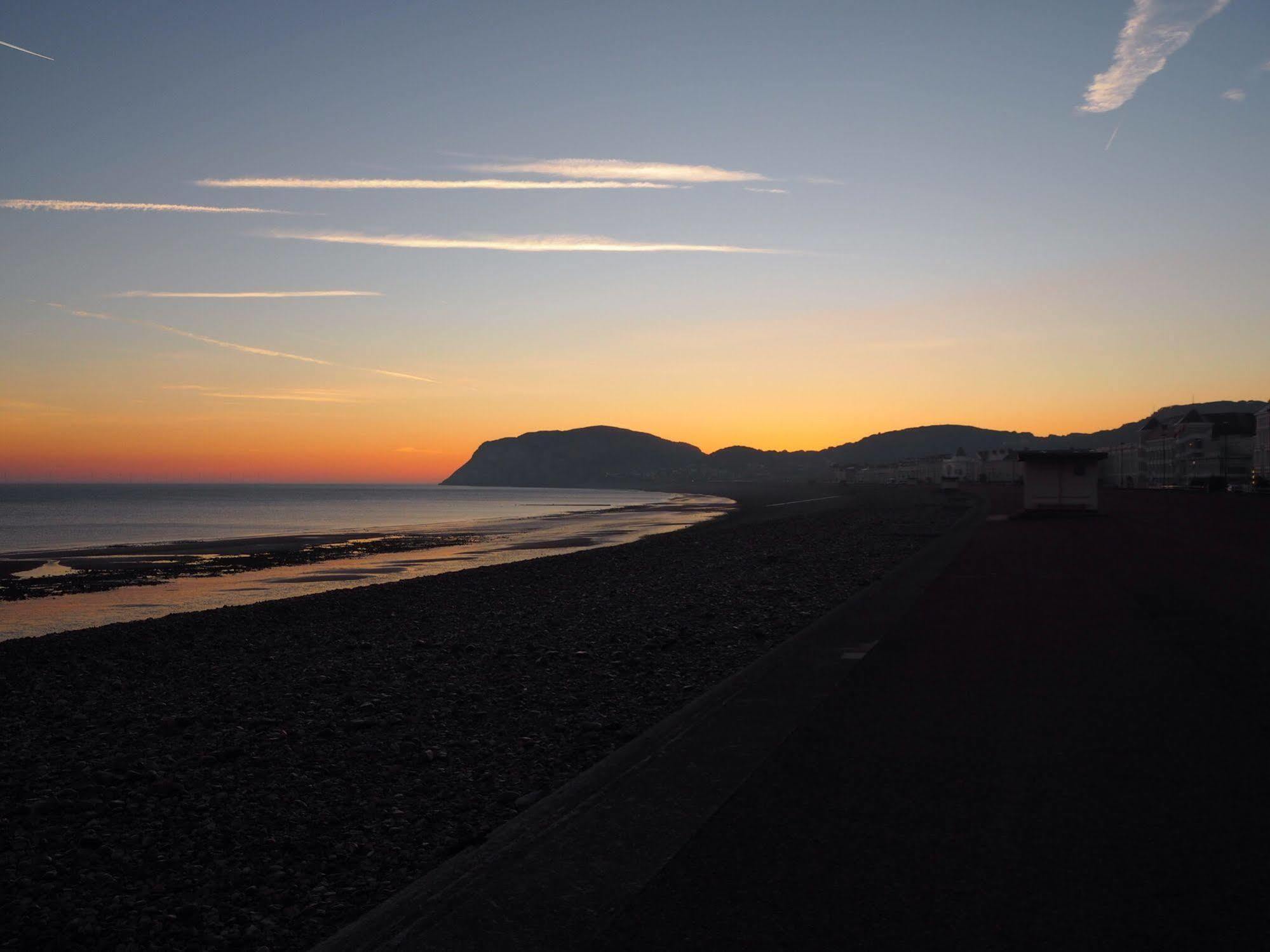 Swn Y Mor Otel Llandudno Dış mekan fotoğraf